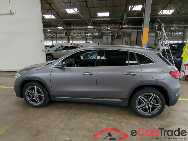 MERCEDES-BENZ GLA / 2020 / 5P / SUV 1.3 GLA 250 e AMG LINE DCT #4