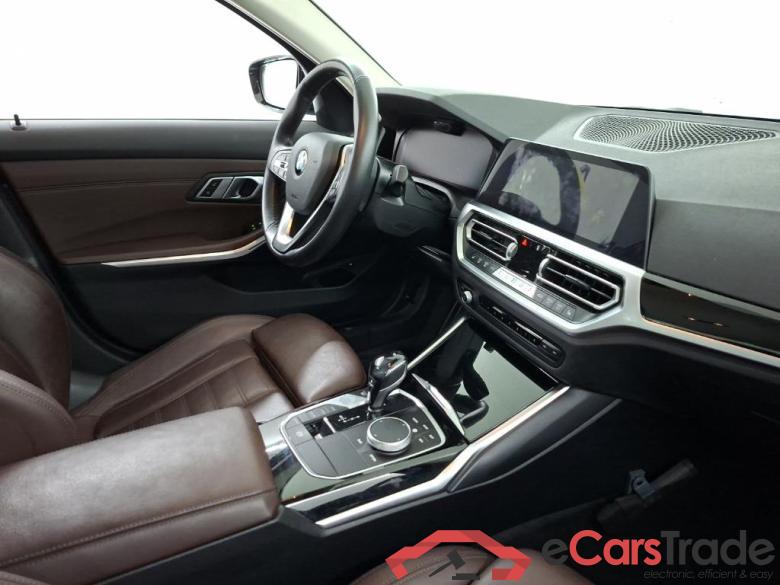 BMW 3 Serie Sedan 330e 4D 215kW #6