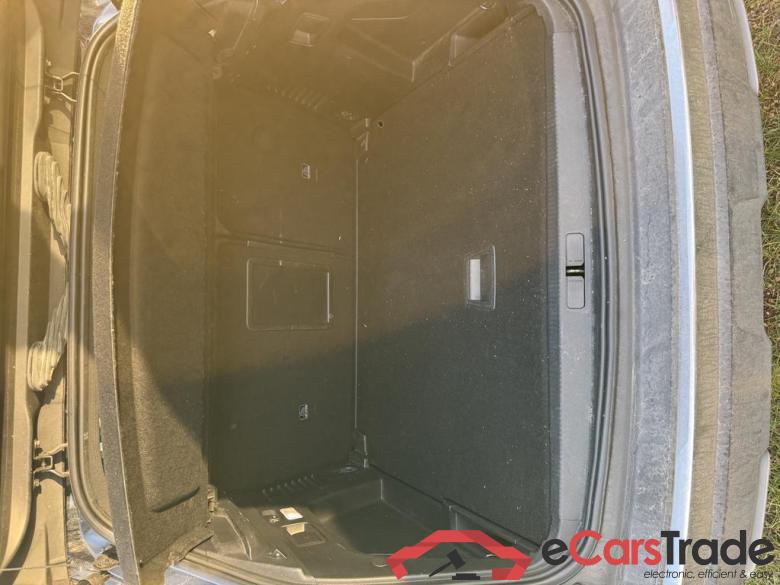 PEUGEOT 3008 1.6 THP GT Line #6