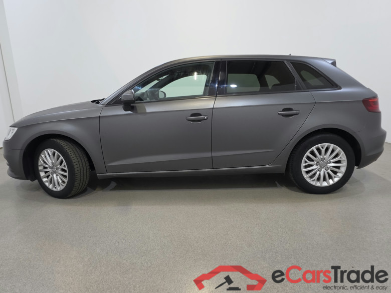 Audi A3 SB 2.0 TDi Matte Xenon Navi Leather Klima PDC ... #2