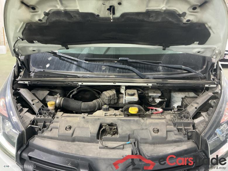 RENAULT TRAFIC PASSENGER DIESEL - 2014 1.6 dCi Grand Confort #6