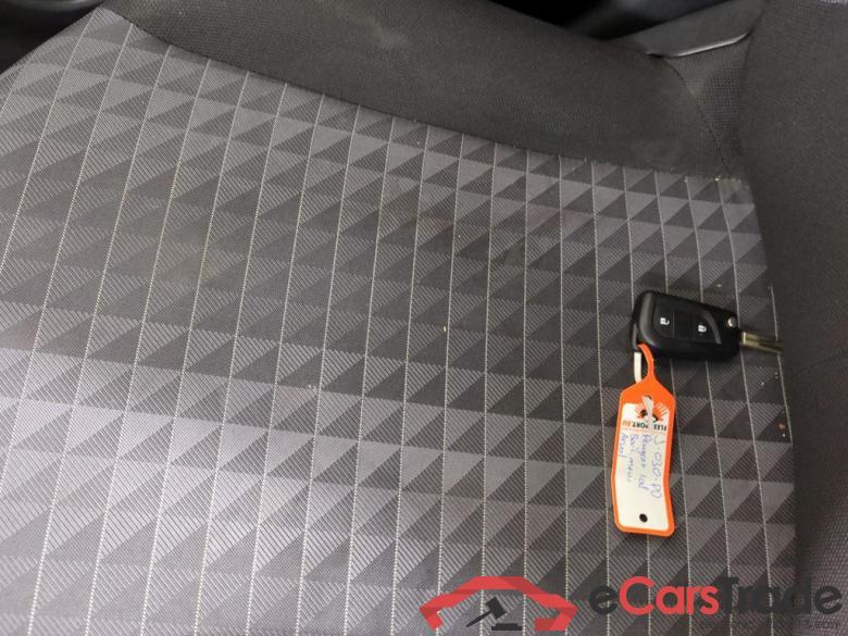 Peugeot 108 Active 1.0 e-VTi 72pk 5d #4