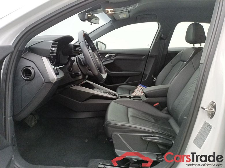 Audi A3 Sportback 1.4 40 TFSI e S Line 5d #3