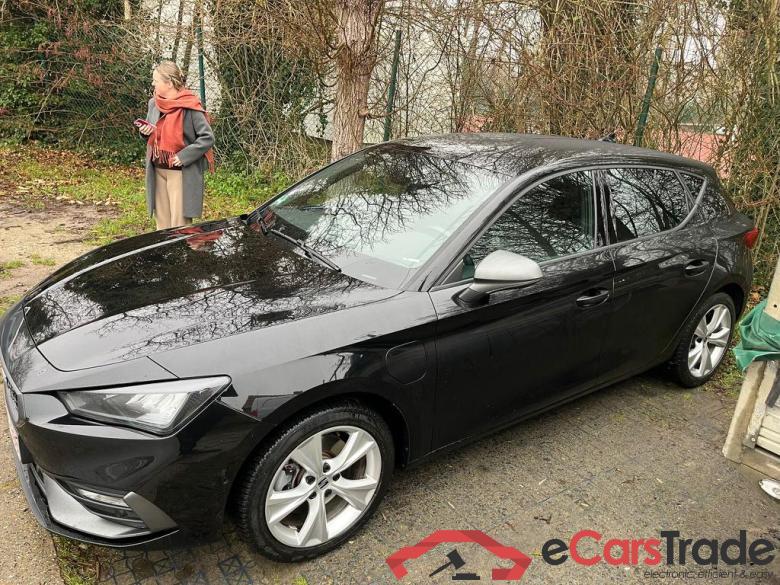 SEAT Leon e-Hybrid (PHEV) Leon e-Hybrid 1.4 FR DSG (150 kW) #1