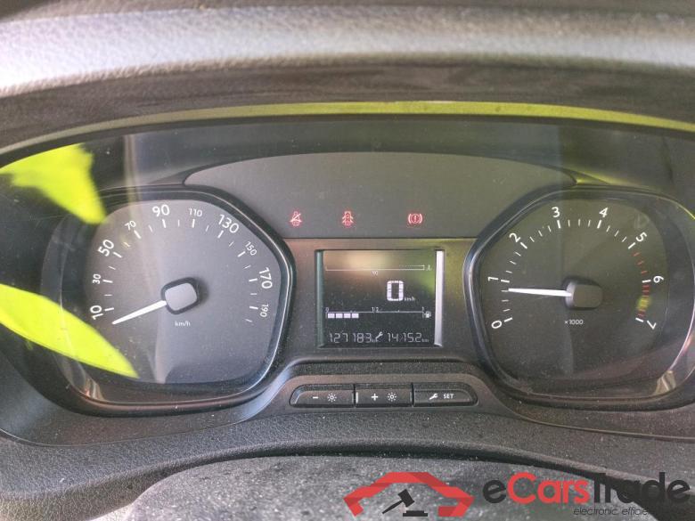 CITROEN Jumpy / 2016 / 4P / furgón Talla M BlueHDi 85KW (115CV) 6v Confort #4