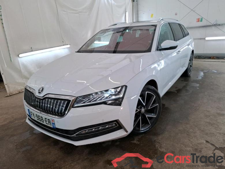 SKODA Superb Combi / 2019 / 5P / Break 1.4 TSI PHEV 218ch DSG6 Laurin & Klement