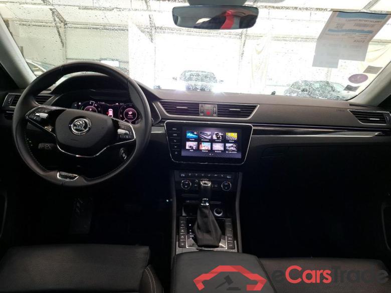 SKODA Superb Combi / 2019 / 5P / Break 1.4 TSI PHEV 218ch DSG6 Laurin & Klement #5