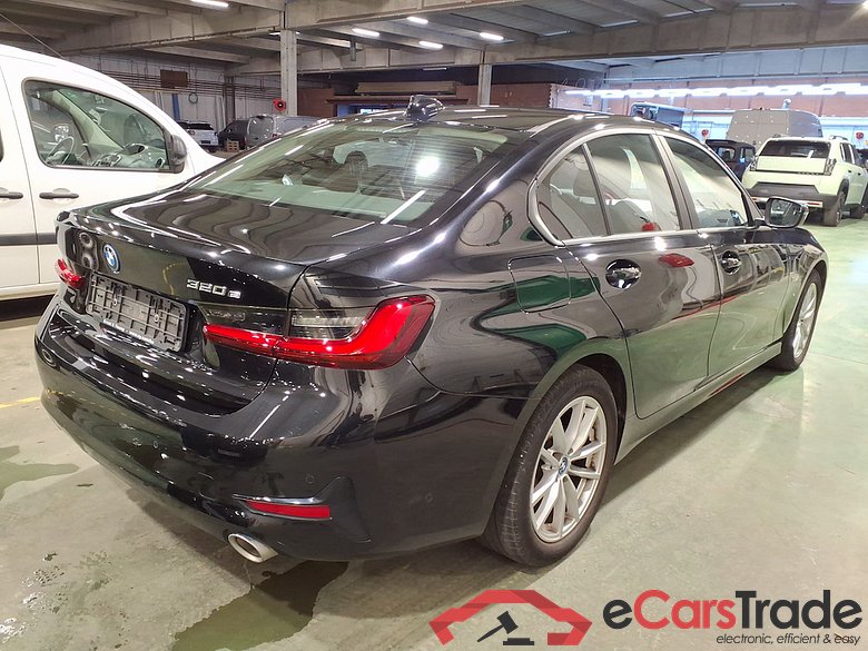 BMW 3-serie 2.0 320E BERLINE #4