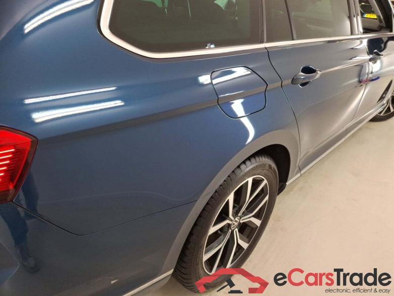 VOLKSWAGEN PASSAT VARIANT 2.0 TDI BUSINESS ELEGANCE DSG #6