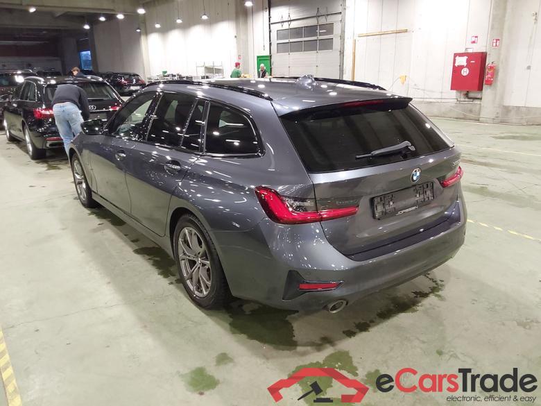 BMW 3 SERIES TOURING 2.0 330E (215KW) TOURING #2