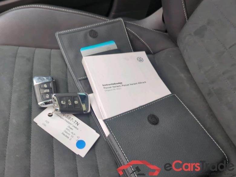 VOLKSWAGEN Passat Variant 110 kW #6