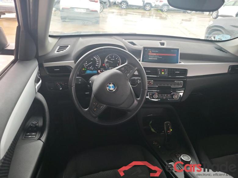 BMW X1 / 2019 / 5P / todoterreno sDrive18d #3