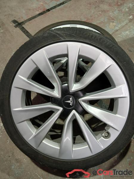 Tesla Model 3 (01.2019->), RWD 60 kWh, 2023 - 2025 #4