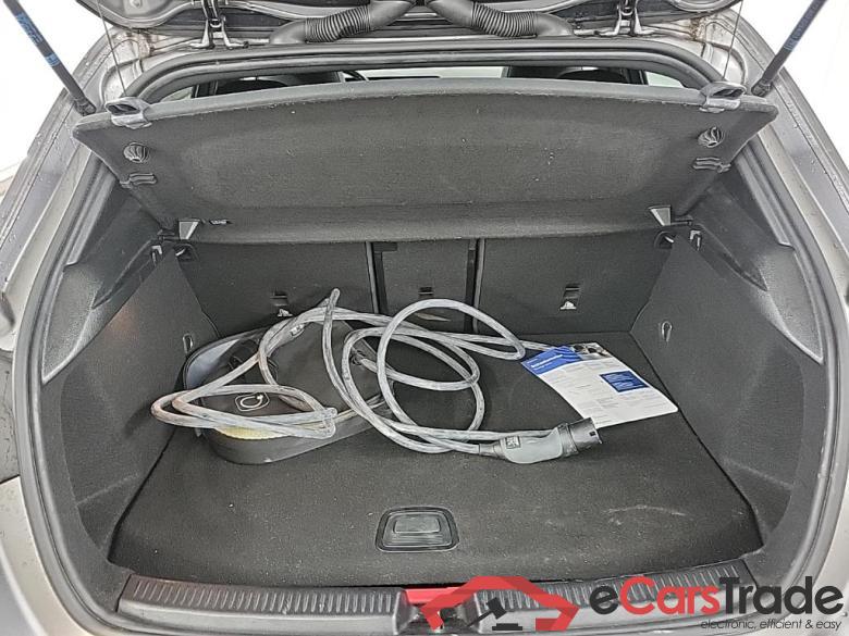 MERCEDES-BENZ A-klasse A 250 e DCT AMG Line 5D 160kW #5