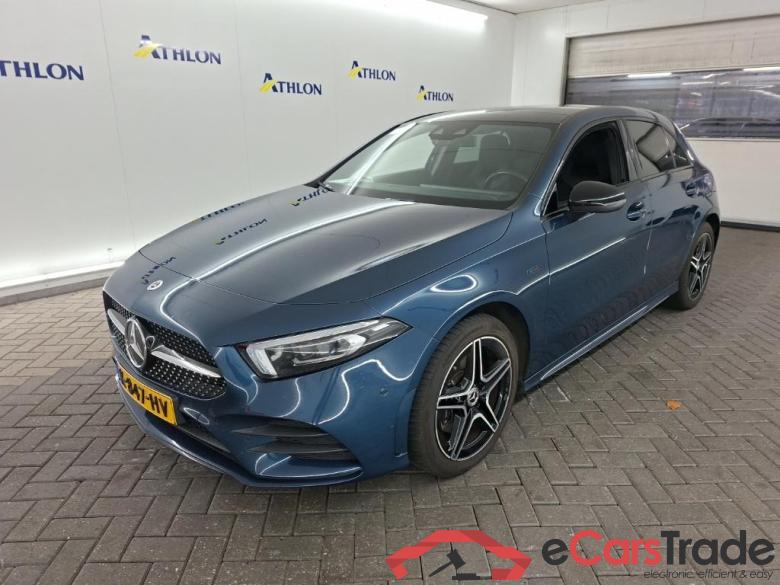MERCEDES-BENZ A-klasse A 250 e 8G-DCT Business Sol AMG Limited 5D 160kW #1