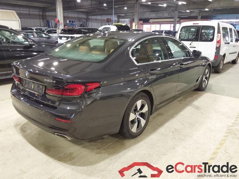 BMW 5 SERIES BERLINE 2.0 520D 140KW AUTO #4
