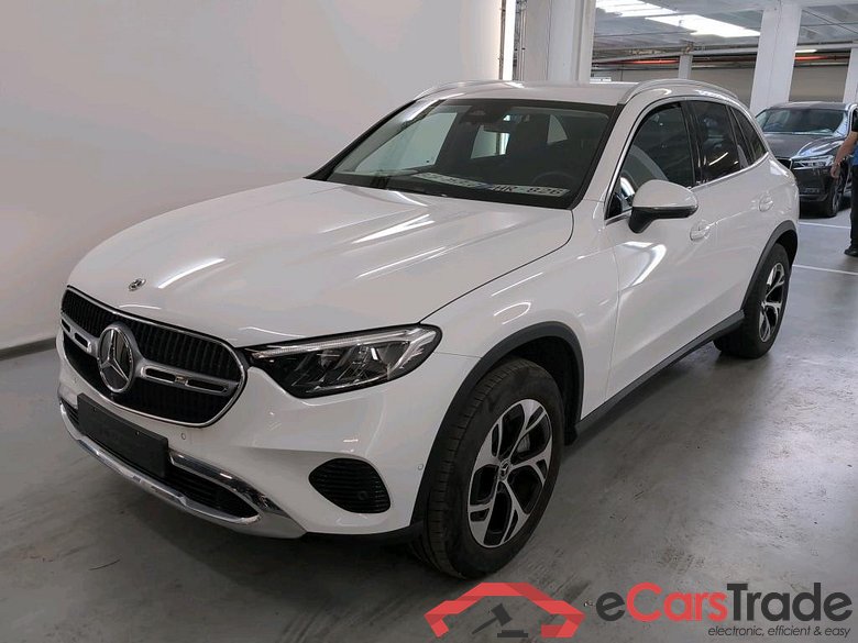 Mercedes GLC 300e Plug-In Hybrid 4MATIC Aut. LED-Xenon Widescreen Ambient Navi-Pro Leather KeylessGo Camera 360 Klima PDC ...