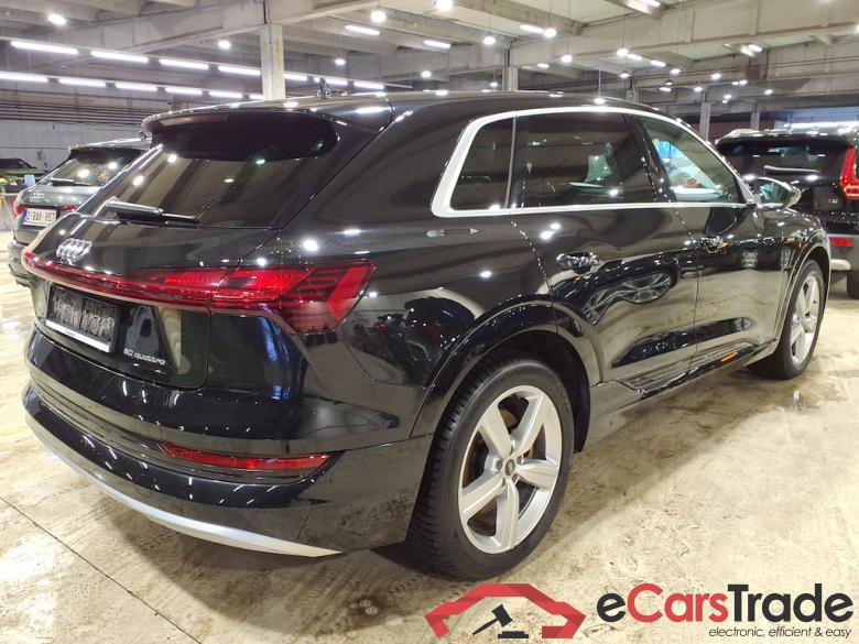 AUDI E-TRON 71 kWh 50 Quattro Advanced #4