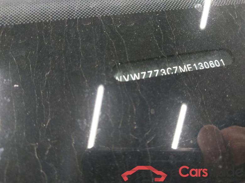 VOLKSWAGEN - VW  PASSAT VARIANT TSI 218PK GTE DSG6 Business Pack Design & Comfort With Nappa Seats & Matrix LED & Easy Open & Travel Assist & Area View  * HYBRID * #6