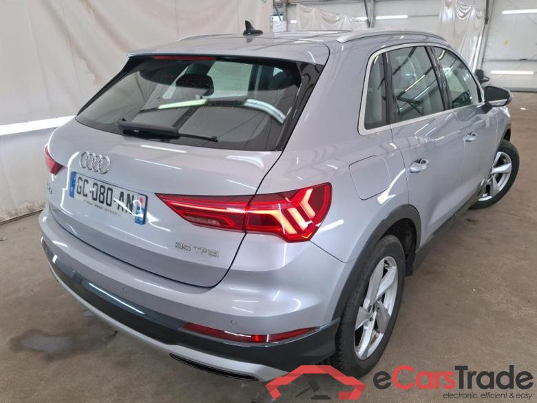 AUDI Q3 / 2018 / 5P / SUV 35 TFSI 150 MHEV S TRONIC DESIGN LUXE #3