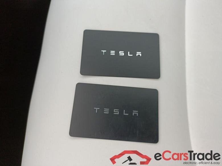 TESLA MODEL Y 72.5 kWh Dual Motor Long Range (324 kW) 5d #4