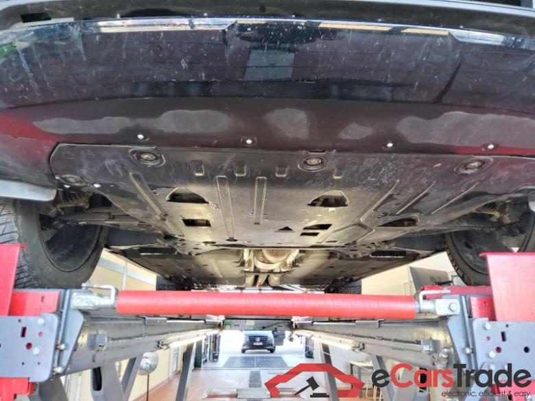 Volvo XC40 (2017->) DE - SUV5 B4 2WD EU6d, R-Design (EURO 6d), 2020 - 2022 #5