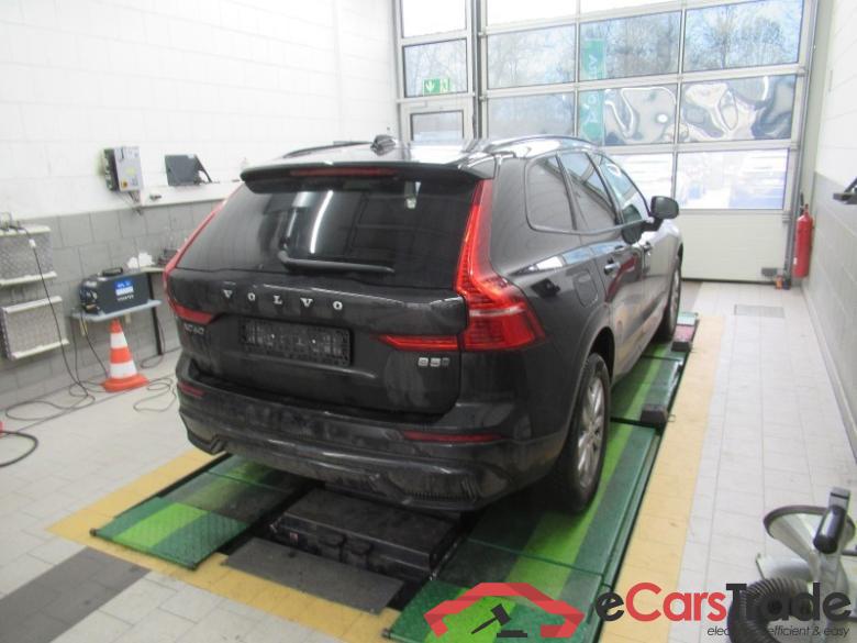 Volvo XC60 (03.2017->) DE - SUV5 B5 (Benzin) AWD EU6d, Ultra Dark Mild-Hybrid (EURO 6d), (Facelift) 202 #3