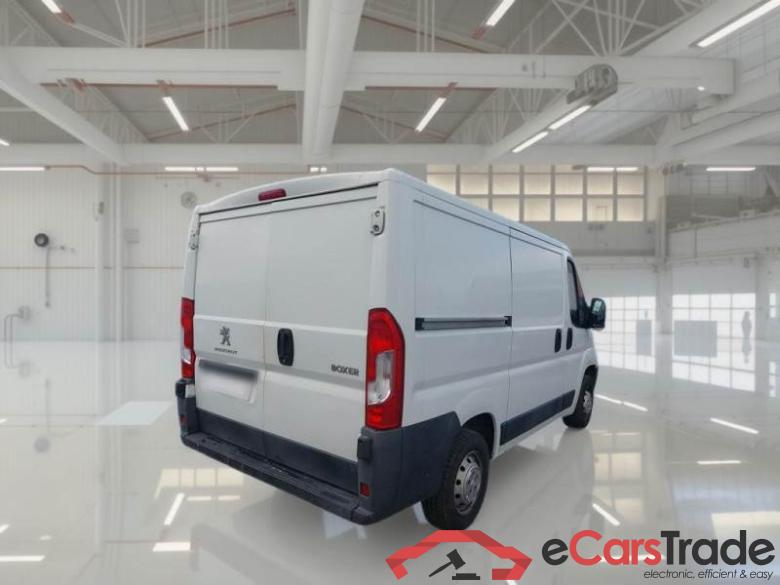 PEUGEOT BOXER / 2014 / 4P / FURGONE 330 L1H1 2.0 BLUEHDI 130CV #2