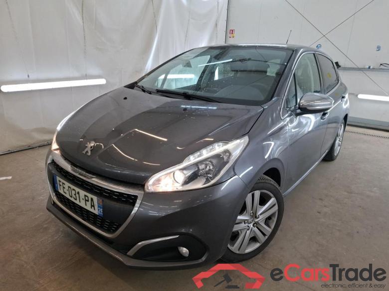 208 Allure Business 1.2 PureTech 110CV BVM6 E6dT #1