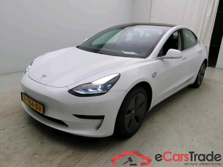 Tesla Model 3 Standard Range Plus RWD 4d