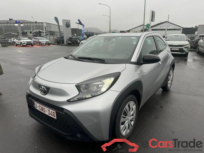 TOYOTA Aygo X Aygo X 1.0i VVT-i X play CVT