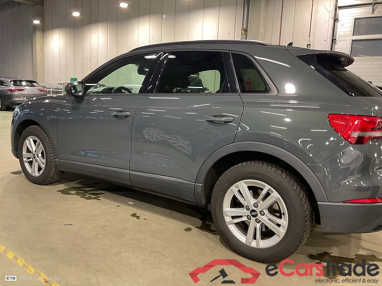 AUDI Q3 2.0 35 TDI S TRONIC BUSINESS EDITION #3