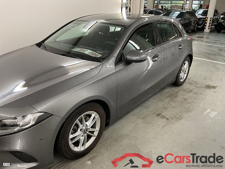 MERCEDES-BENZ CLASSE A (W177) A 160 #3