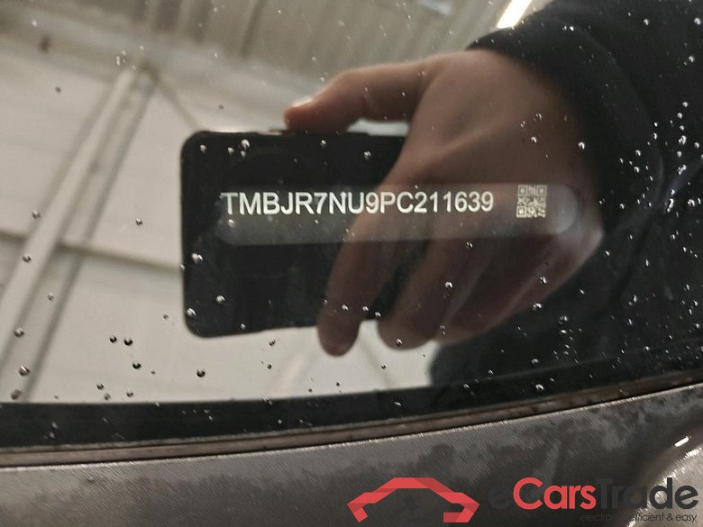 SKODA Karoq 110 kW #3