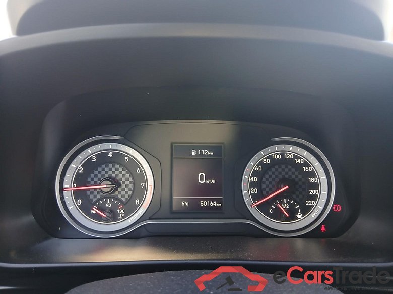 HYUNDAI i20 / 2020 / 5P / berlina con portón 1.2 MPI SLX #4