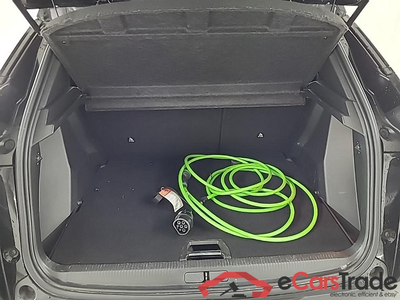 PEUGEOT e-2008 Allure Pack EV 50kWh 136 5D Athlon Edition #5