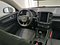 preview Volvo XC40 #2