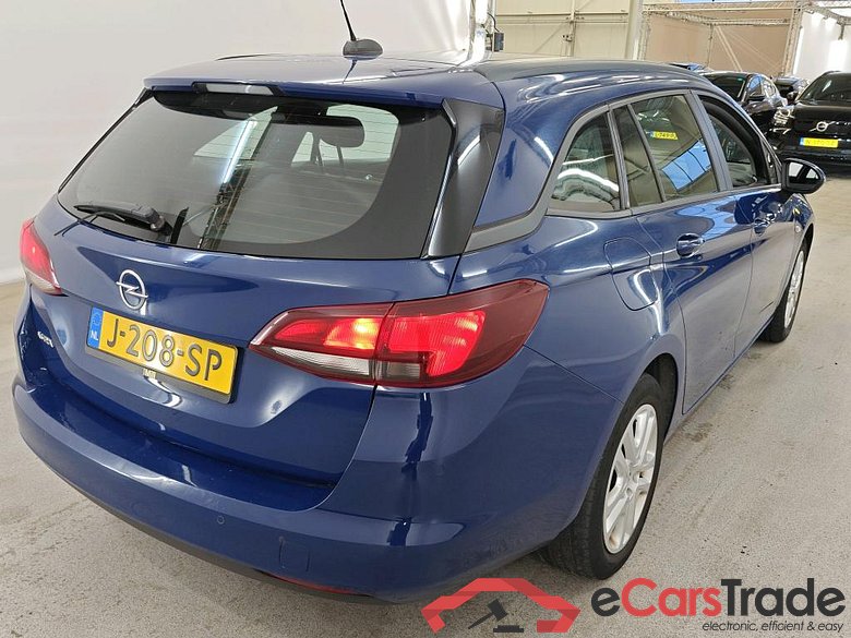 Opel Astra Sports Tourer 1.2 turbo 96kW Edition 5d #2
