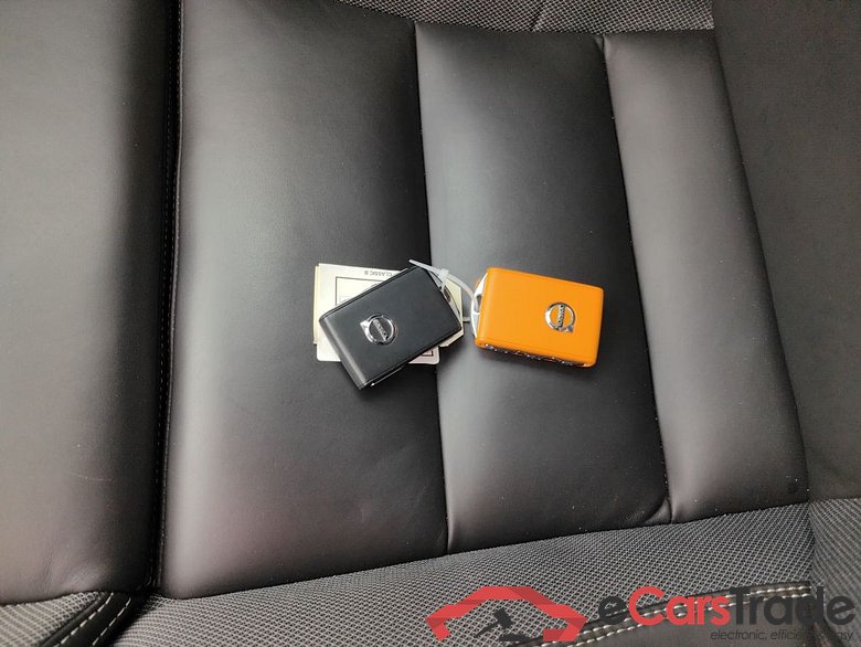 VOLVO V60 - 2018 2.0 T8 318HP TE AWD Polestar Eng.PHEV (EU6d-T) 5d #4