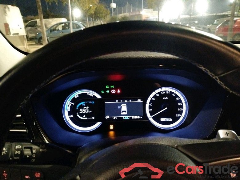 KIA Niro / 2019 / 5P / crossover 1.6 GDi HEV 104kW (141CV) Drive #4