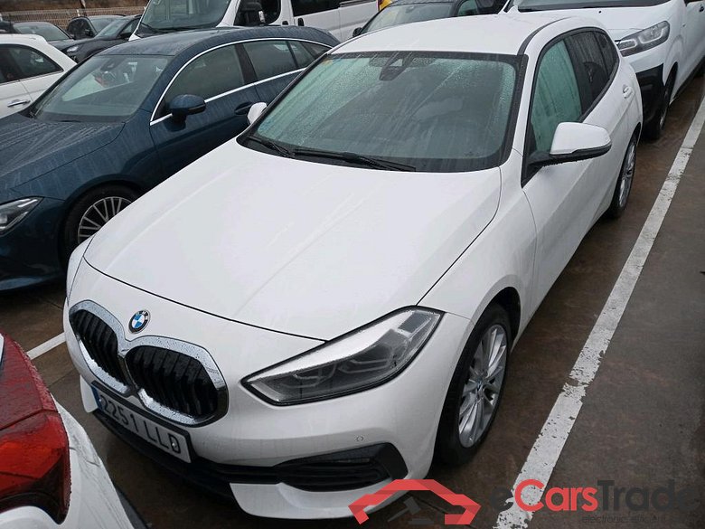BMW Serie 1 / 2019 / 5P / berlina con portón 118i
