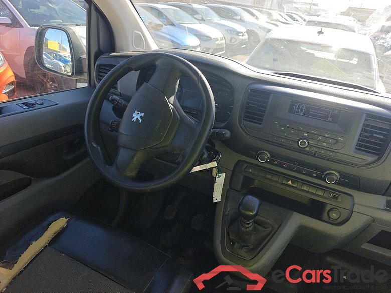 PEUGEOT Expert / 2016 / 4P / furgón Furgón Pro 2.0 BlueHDi 120 S&S Standard (CX) #2