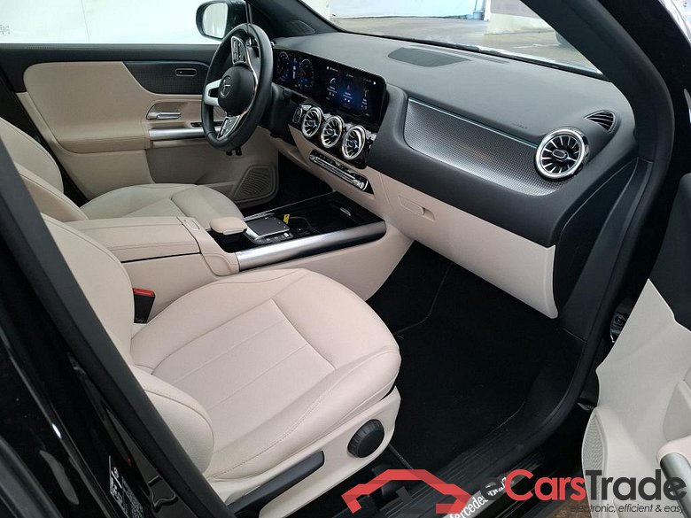 MERCEDES-BENZ GLA / 2020 / 5P / SUV 1.3 GLA 250 e BUSINESS LINE DCT #6