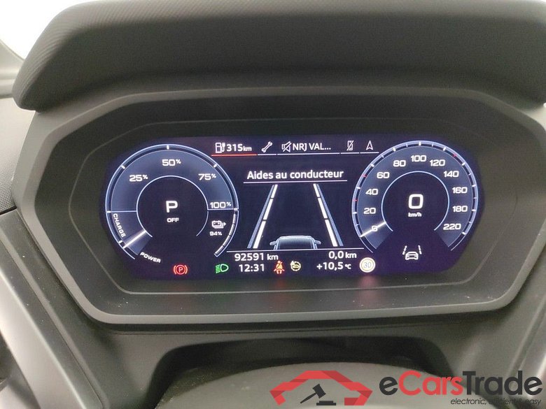 AUDI Q4 E-TRON 40 82kWh 204hp 5d #6