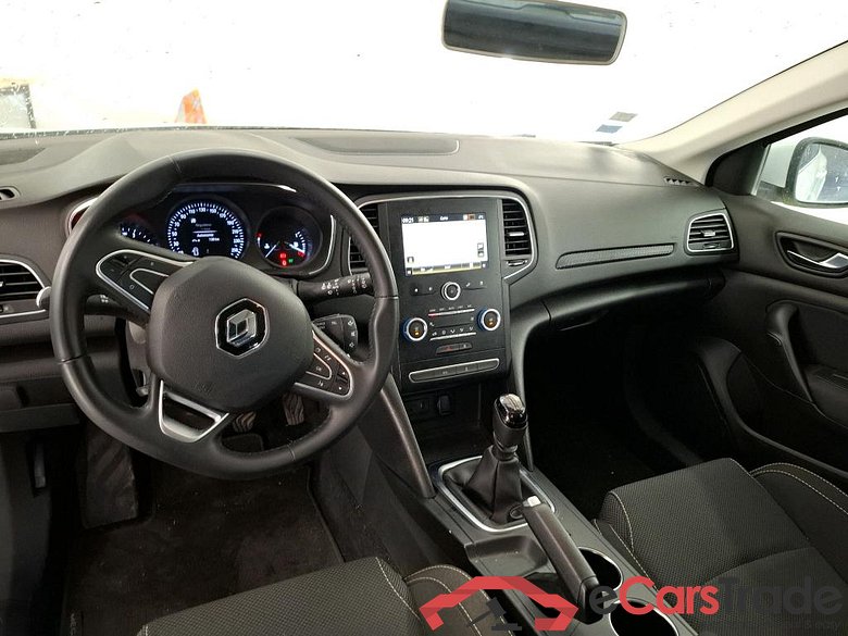 Megane IV Berline 5pt. Société Air Nav 1.5 dCi 90CV BVM6 E6 #5