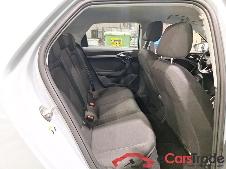 AUDI A1 1.0 25 TFSI ATTRACTION #6