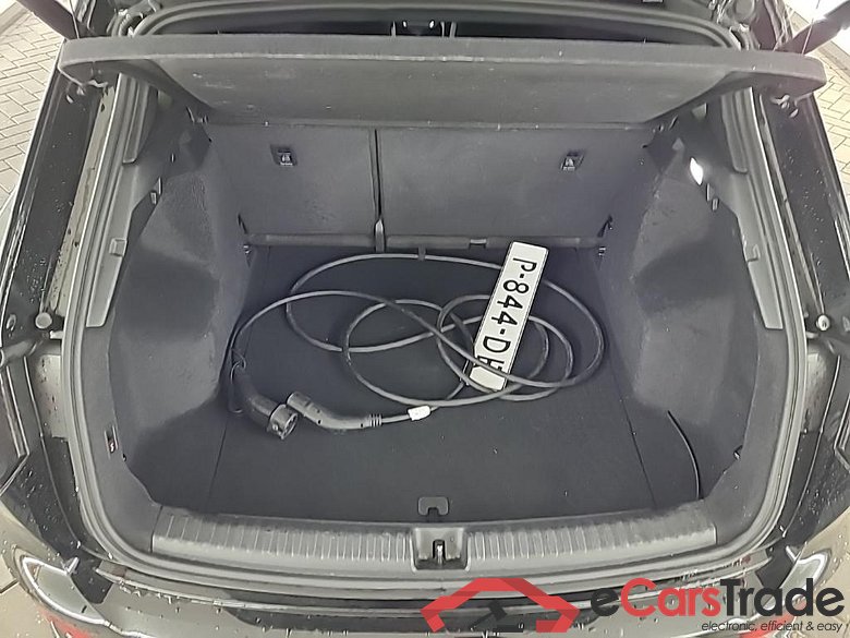 AUDI Q4 e-tron 40 e-tron Launch edition S Competition 5D 150kW #5