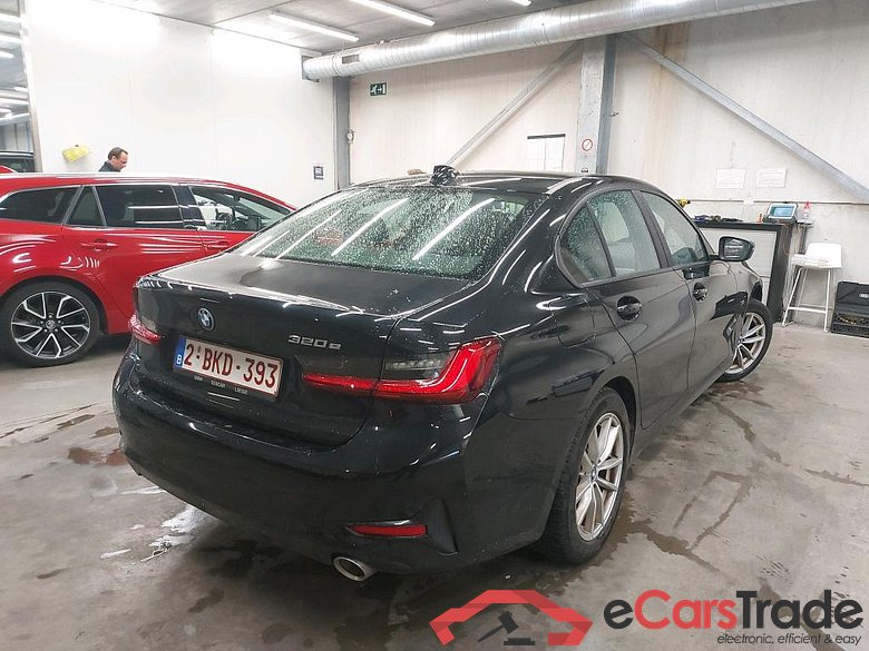 BMW - BMW 3 BERLINE 320e 204PK Business Edition With Vernasca Heated Sport Seats & Driving Assistant & Parking Assistant Pack & * HYBRID * #2