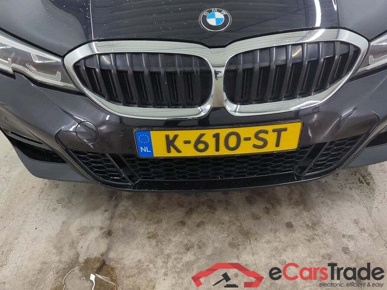 BMW 3-serie Touring 320i High Executive #4