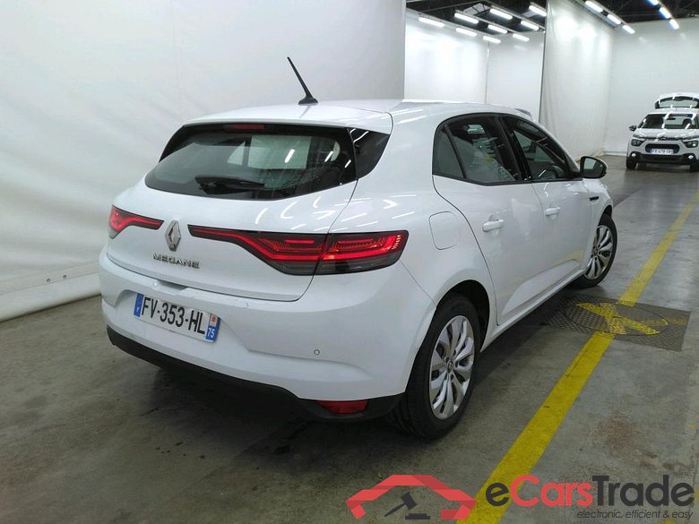 Megane IV Berline 5pt. Société Air Nav 1.5 dCi 90CV BVM6 E6 #3